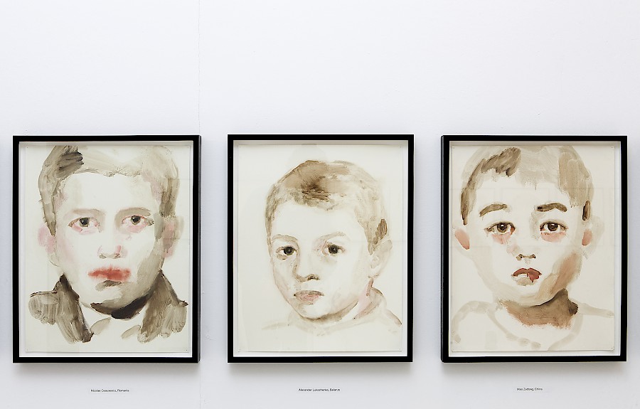 Annie Kevans, Boys, 2004. Courtesy Saatchi Gallery, London. Photo: Gert Jan van Rooij.